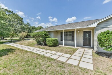 253 Melton St, Magnolia, TX 77354 - photo 4