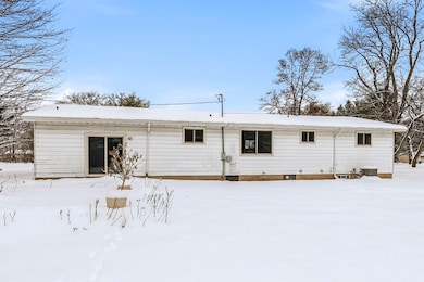 33363 Bertrand St, Niles, MI 49120 - photo 5