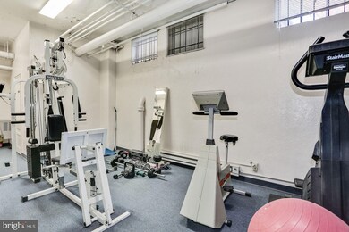 Swarthmore Condos unit 102, Washington, DC 20037 - photo 3