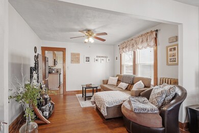 14 Hillcrest Ave, Beverly, MA 01915 - photo 2