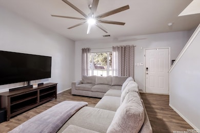 9410 De Leon Dr, San Antonio, TX 78250 - photo 5