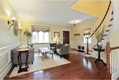 147 N Walnut St, Elmhurst, IL 60126 - photo 2