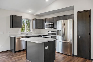 930 Waters Edge Ct, Marshall, WI 53559 - photo 3