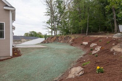 248 Walnut St, Shrewsbury, MA 01545 - photo 3