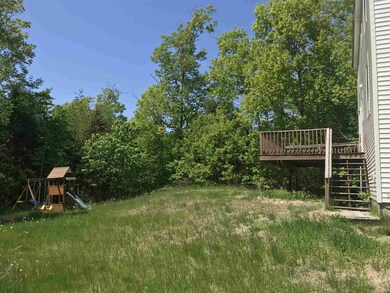 26 Dow Ln, Center Barnstead, NH 03225 - photo 4