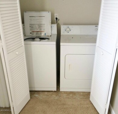 2299 Sunset Bluff Dr, Jacksonville, FL 32216 - photo 7