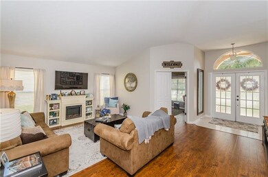 FORMAL LIVING ROOM