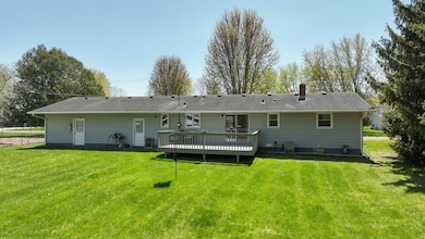 BACK OF HOME & 15 x !8 DECK