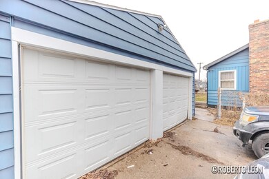 922 Burton St SW, Wyoming, MI 49509 - photo 6