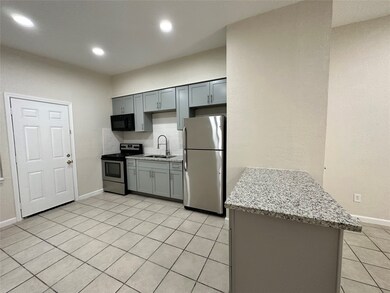 3357 Frick Rd unit 5, Houston, TX 77086 - photo 7