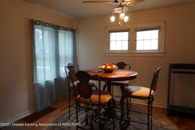 556 Brookland Blvd, Lansing, MI 48910 - photo 6