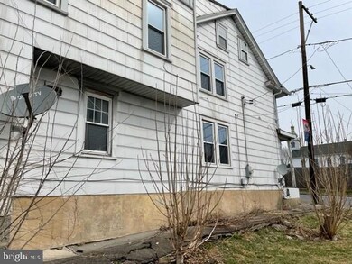 238 N West St, Williamstown, PA 17098 - photo 5