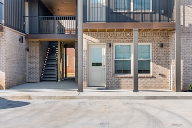 2824 Highway 41a S unit 8, Clarksville, TN 37043 - photo 2