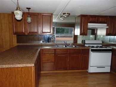 Kitchen (3)