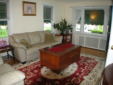 20 Empire St, Pawtucket, RI 02861 - photo 4