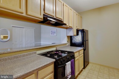 2705 Waters Edge Dr unit 2705, Newark, DE 19702 - photo 7