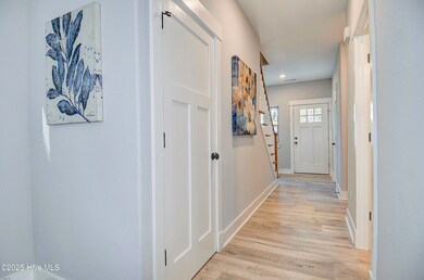 7-Foyer