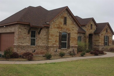 129 Cactus Dr, Decatur, TX 76234 - photo 4
