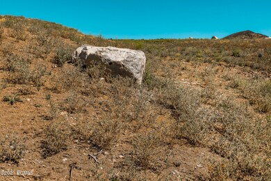 6_Land-Lot_high_3709334