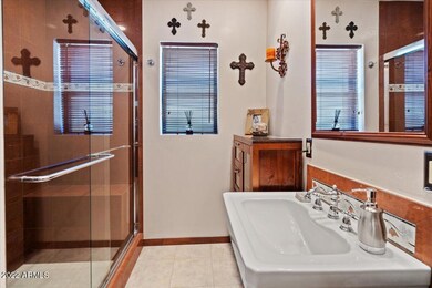 04-Bathroom 2