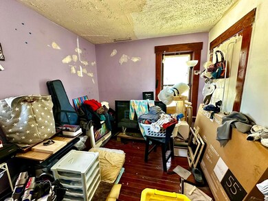 258 E Maynard (2)