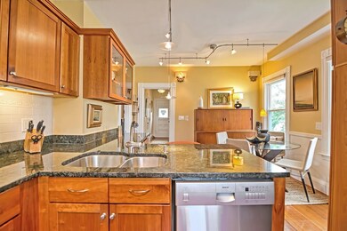 7 Hudson St, Somerville, MA 02143 - photo 3