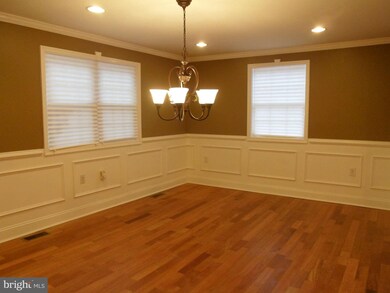 8415 Brock Bridge Rd, Laurel, MD 20724 - photo 7