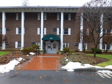 205 Great Rd unit B2, Acton, MA 01720 - photo 2