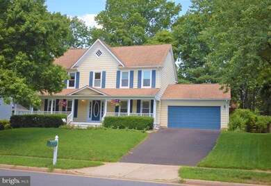 13506 Springhaven Dr, Fairfax, VA 22033 - photo 4