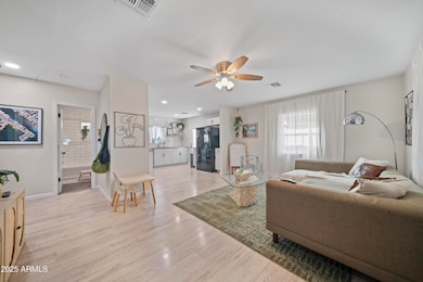 2547 W Adams St, Phoenix, AZ 85009 - photo 4