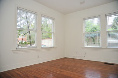 2502 Driscoll St unit 2, Houston, TX 77019 - photo 5