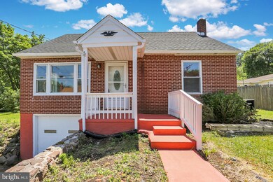 526 Calco Ave, Reading, PA 19608 - photo 3