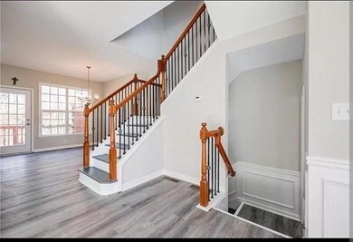 1342 Thornborough Dr, Alpharetta, GA 30004 - photo 4