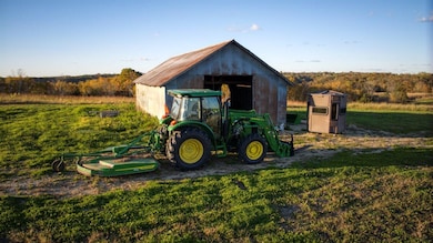 N23415 Oak Ridge Dr, Galesville, WI 54630 - photo 5