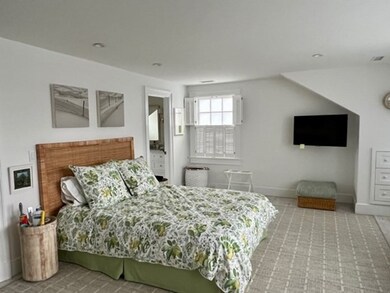 19 Morse St, Edgartown, MA 02539 - photo 6