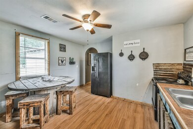 847 County Road 373, Splendora, TX 77372 - photo 5