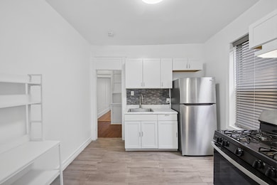 122A Baldwin Ave unit 1L, Jersey City, NJ 07306 - photo 2