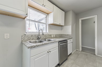 3437 Bacon St, Houston, TX 77021 - photo 5