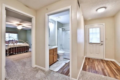 1753 Weatherstone Cir unit 13G6, Monroe, OH 45050 - photo 4