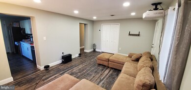 512 Cedarleaf Ave, Capitol Heights, MD 20743 - photo 4