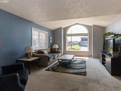 365 SW 18th St, Troutdale, OR 97060 - photo 7