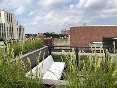 Private Rooftop Deck