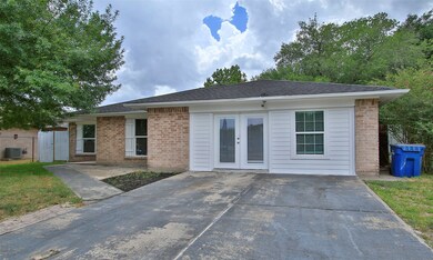 13507 Green Teal Ln, Houston, TX 77039 - photo 2