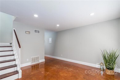 640 Chipley Ave unit 2, Charlotte, NC 28205 - photo 7