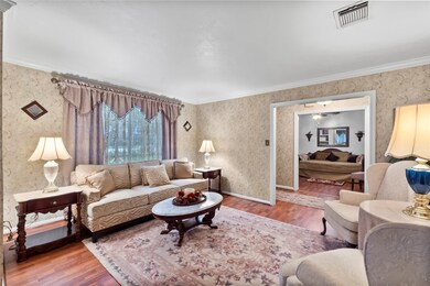 25619 Oakhurst Dr, Spring, TX 77386 - photo 5