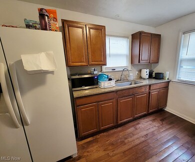 19719 Maple Heights Blvd, Maple Heights, OH 44137 - photo 7