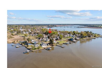 Location - close to York River