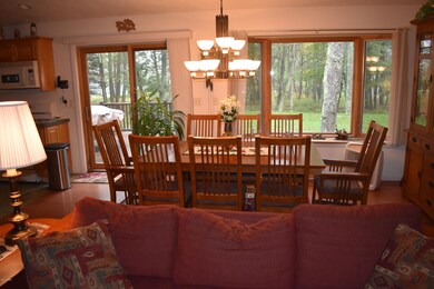 114 Rodeo Dr, Hawley, PA 18428 - photo 4