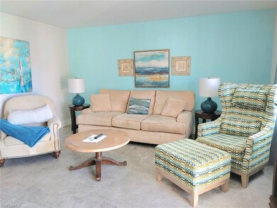 2840 Shoreview Dr unit 7, Naples, FL 34112 - photo 3