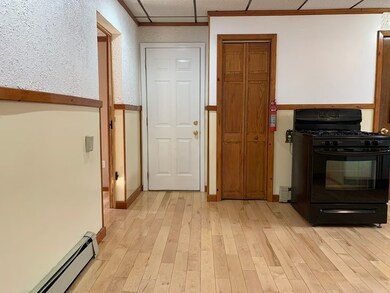 6 Putnam St unit 1, Somerville, MA 02143 - photo 4